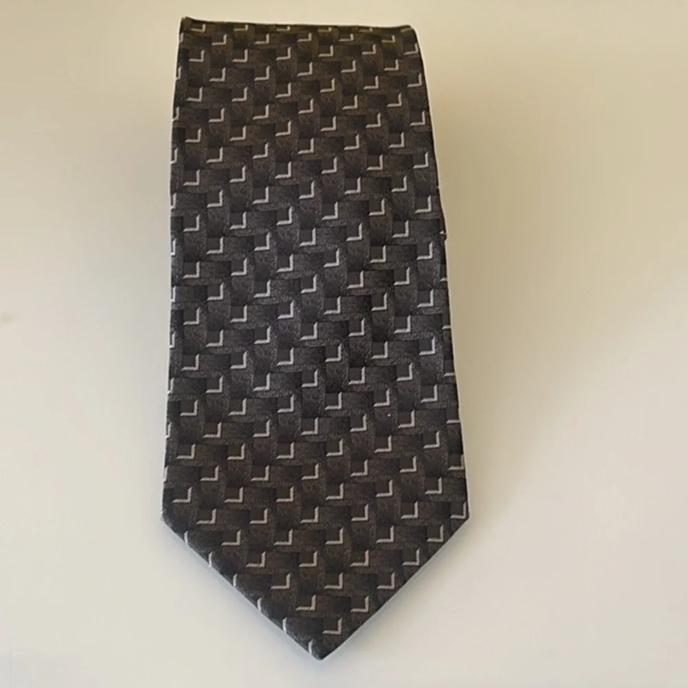 Pierre Cardin Vintage Gray 100% Silk Jacquard Neck Tie